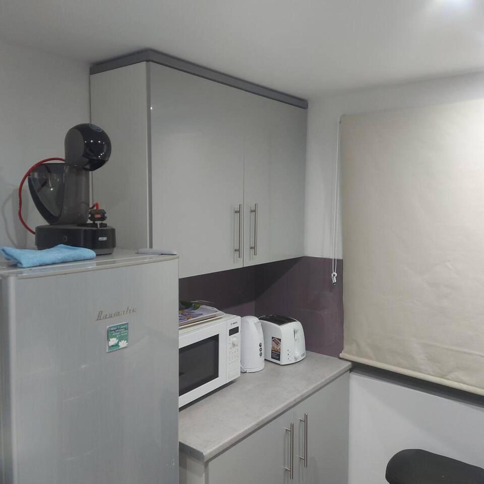 Lovely & Beautiful 2 Bed-Apartment In Borehamwood Exterior photo