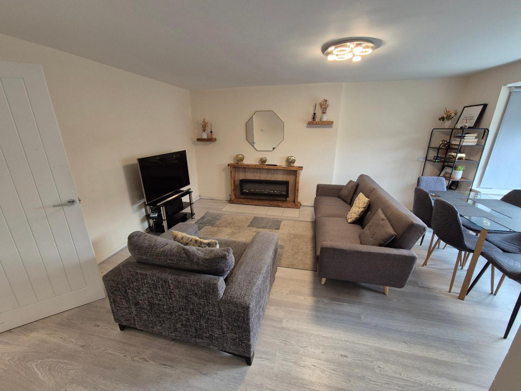 Lovely & Beautiful 2 Bed-Apartment In Borehamwood Exterior photo